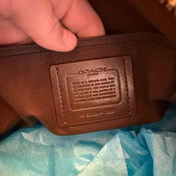 Coach Mustard Leather Shoulder Bag - Picture 3 of 3